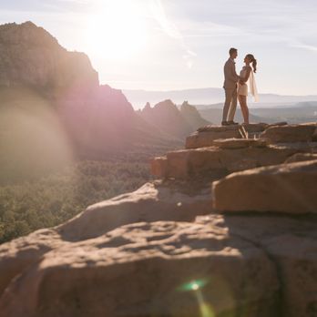 Sedona Bride Photographers - Session Photography Near Me - Sedona, Arizona Sedona Bride Photographers - Session Photography Near Me - Sedona, Arizona