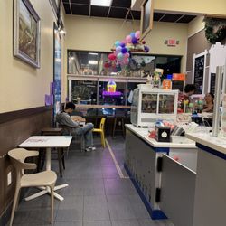 Taiwan Ice - Inside