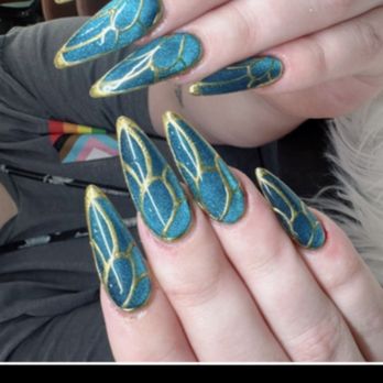 Ara Spa - Nail Salons Near Me - Davis, California