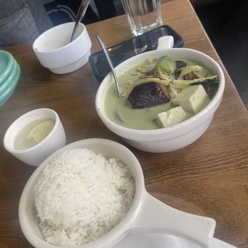 Celadon Thai Kitchen - Green Curry - Thai Near Me - Los Angeles, California Celadon Thai Kitchen - Green Curry - Thai Near Me - Los Angeles, California
