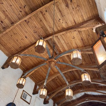 Newman Castle - Mike Newman made gorgeous light fixtures in 1st dining hall the full length. - Bus Tours Near Me - Bellville, Texas Newman Castle - Mike Newman made gorgeous light fixtures in 1st dining hall the full length. - Bus Tours Near Me - Bellville, Texas