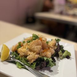 Uncle Bo's Pupu Bar & Grill - Shrimp Dynamite ($22)
