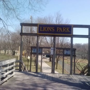 Lions Park - Lions Park..Main Entrance - Parks Near Me - Zionsville, Indiana Lions Park - Lions Park..Main Entrance - Parks Near Me - Zionsville, Indiana