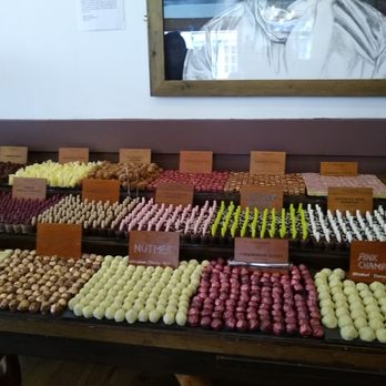 Dark Sugars Chocolates - Chocolatiers & Shops Near Me - London, XGL