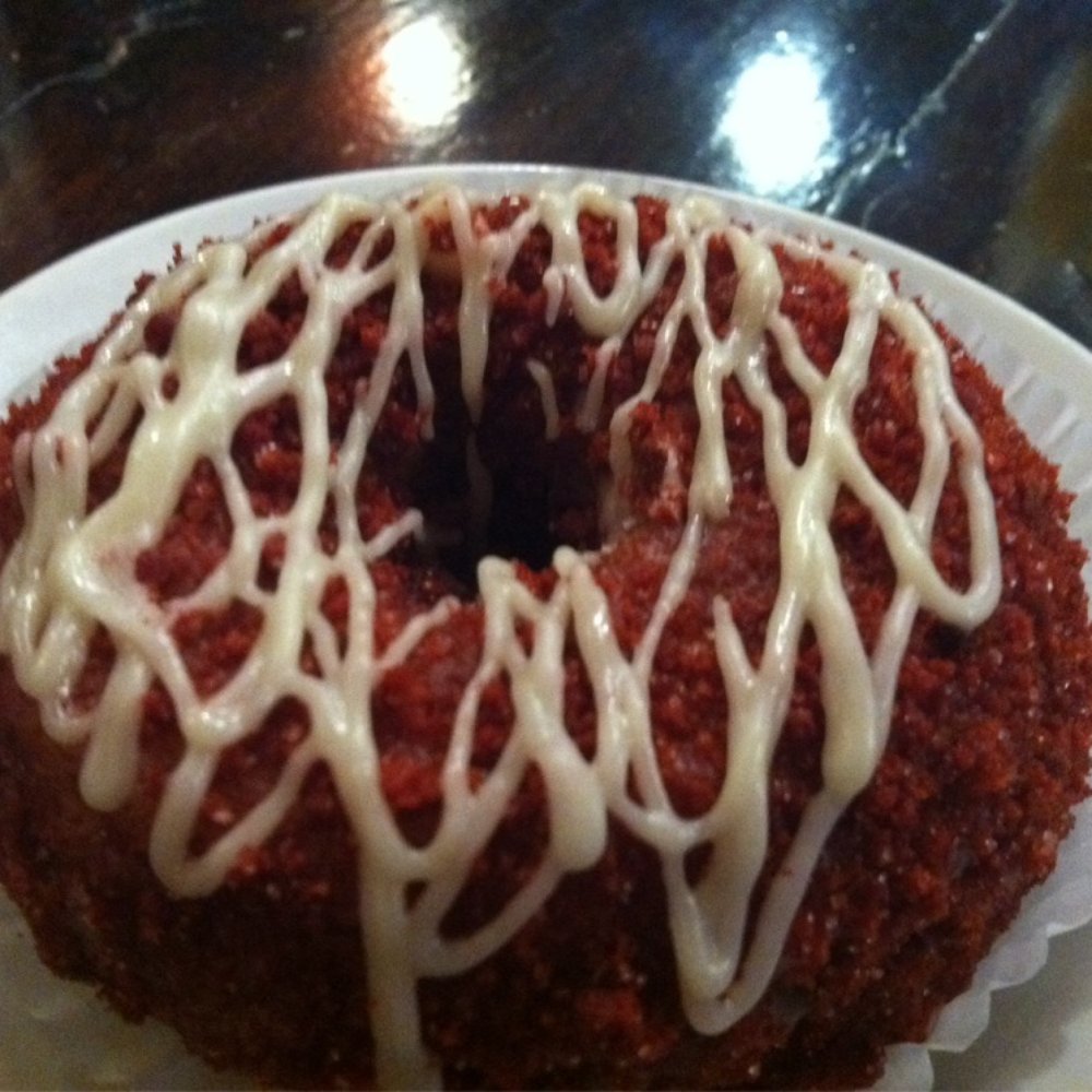 Bakers Donuts - Red Velvet Cronut, very tasty - Donuts Near Me - Sacramento, California