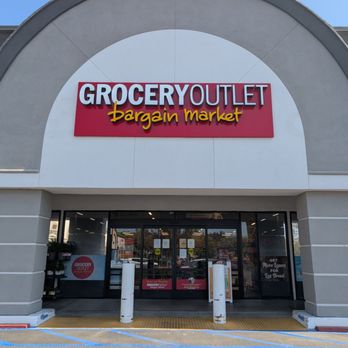 Grocery Outlet - Entrance - Grocery Near Me - Thousand Oaks, California Grocery Outlet - Entrance - Grocery Near Me - Thousand Oaks, California