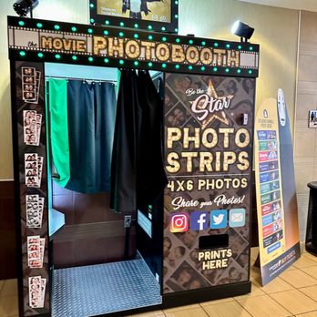 Regal Issaquah Highlands - photo booth - Cinema Near Me - Issaquah, Washington Regal Issaquah Highlands - photo booth - Cinema Near Me - Issaquah, Washington