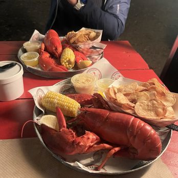 Bar Harbor Lobster Pound - Seafood Near Me - Bar Harbor, Maine Bar Harbor Lobster Pound - Seafood Near Me - Bar Harbor, Maine