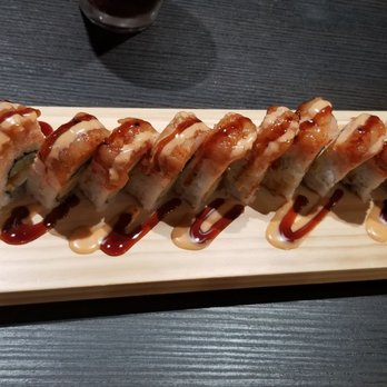 Sushi Rosa - Mt Fuji, cherry blossom and volcano rolls - Sushi Bars Near Me - Santa Rosa, California Sushi Rosa - Mt Fuji, cherry blossom and volcano rolls - Sushi Bars Near Me - Santa Rosa, California