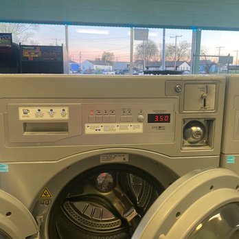 Wash Wizard Laundry - Laundromat Near Me - Belton, Missouri Wash Wizard Laundry - Laundromat Near Me - Belton, Missouri