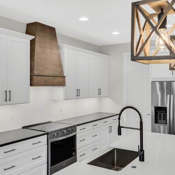 Leading Edge Builders - Home Developers Near Me - Clermont, Florida Leading Edge Builders - Home Developers Near Me - Clermont, Florida