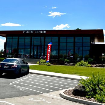Buzz Langdon Visitor Center - Perrine Bridge - Entrance (accessible ramps not conveniently located) - Visitor Centers Near Me - Twin Falls, Idaho
