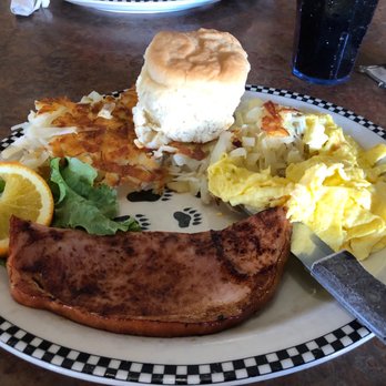 Black Bear Diner Reno - American Near Me - Reno, Nevada
