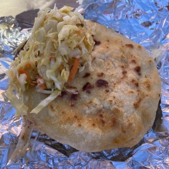 La Santaneca - Pupusas Chicharron con Frijol y Queso - Salvadoran Near Me - Carson City, Nevada