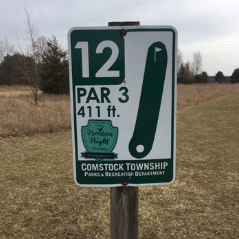 Robert Morris Disc Golf Course - Disc Golf Near Me - Kalamazoo, Michigan