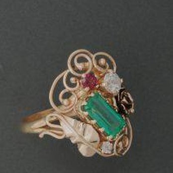 Benitez Jewelers - Jewelry Near Me - Richmond, California Benitez Jewelers - Jewelry Near Me - Richmond, California