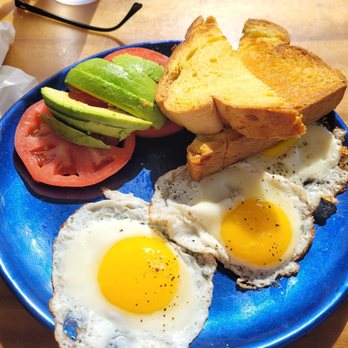 Lucky Fish - Seafood Near Me - Dania Beach, Florida
