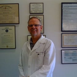 Bel Villaggio Family Eye Care - Dr. Jim Creech