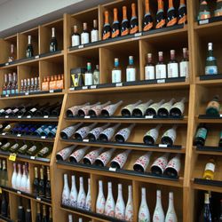 Crown Wine & Spirits