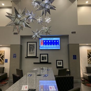 Hampton Inn & Suites Roanoke Airport - Hotels Near Me - Roanoke, Virginia Hampton Inn & Suites Roanoke Airport - Hotels Near Me - Roanoke, Virginia