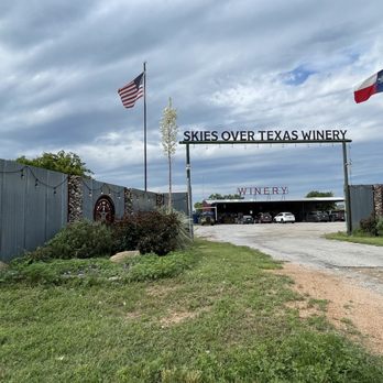 Skies Over Texas Winery - Front gate - Wine Tasting Room Near Me - Early, Texas Skies Over Texas Winery - Front gate - Wine Tasting Room Near Me - Early, Texas