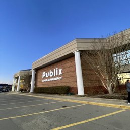 Exterior photo of Publix Super Markets - Nashville, Tennessee Exterior photo of Publix Super Markets - Nashville, Tennessee