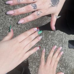 Le Nails - Nails