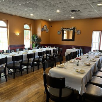 Artemis Mediterranean Bistro - Event Room - Mediterranean Near Me - Cincinnati, Ohio