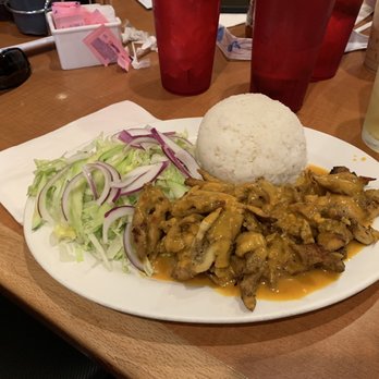 Miss Saigon - Chicken with curry sauce - Vietnamese Near Me - Tucson, Arizona Miss Saigon - Chicken with curry sauce - Vietnamese Near Me - Tucson, Arizona