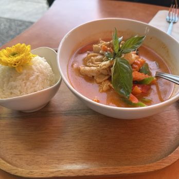 Delicious Thai Kitchen - Pumpkin Curry - Thai Near Me - Oakland, California Delicious Thai Kitchen - Pumpkin Curry - Thai Near Me - Oakland, California