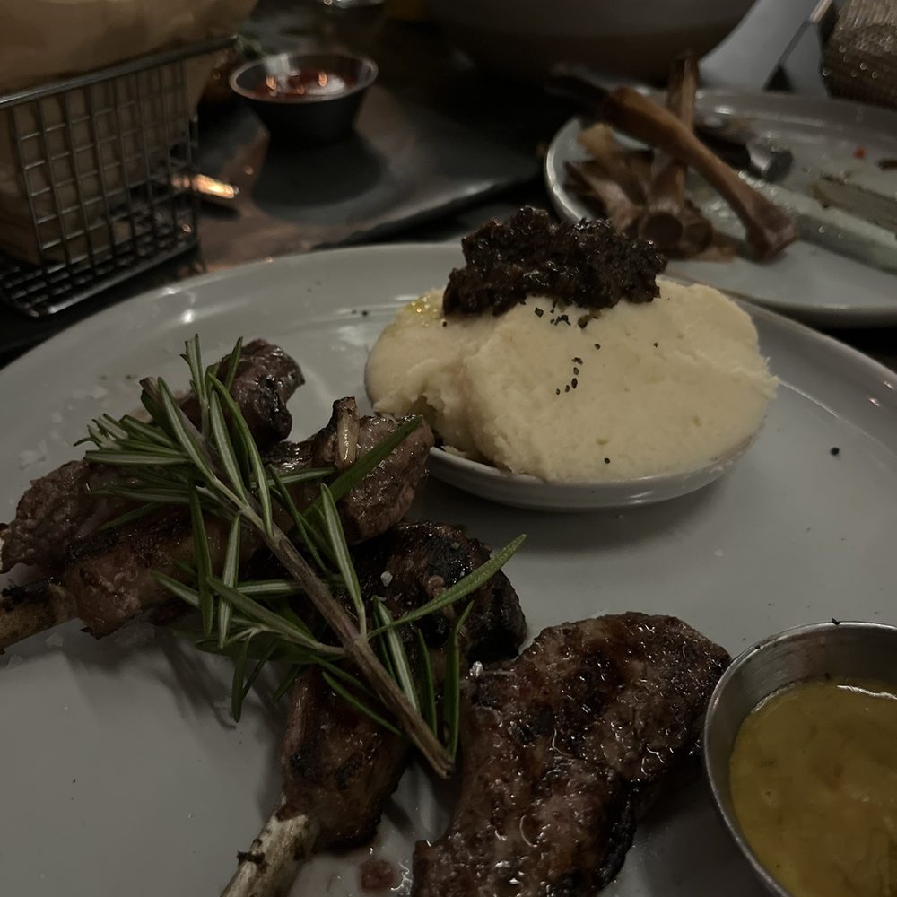 Le Chick - Lamb Chops - Cocktail Bars Near Me - Miami, Florida Le Chick - Lamb Chops - Cocktail Bars Near Me - Miami, Florida