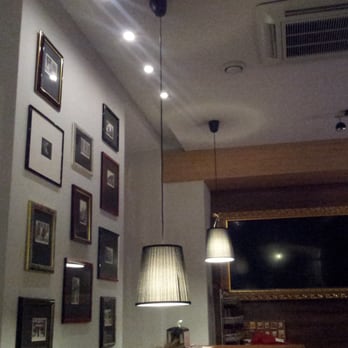 Das Wieltsch - The art on the wall and the TV - Italian Near Me - Graz, 6