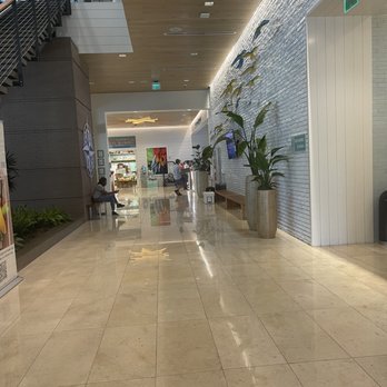 Margaritaville Hotel - Lobby - Hotels Near Me - Nashville, Tennessee