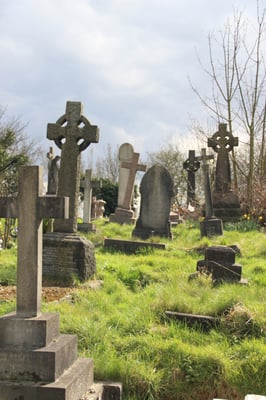 Kensal Green Cemetery by null