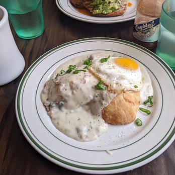 sam a.m - Biscuit & gravy. - Cafes Near Me - Jersey City, New Jersey sam a.m - Biscuit & gravy. - Cafes Near Me - Jersey City, New Jersey