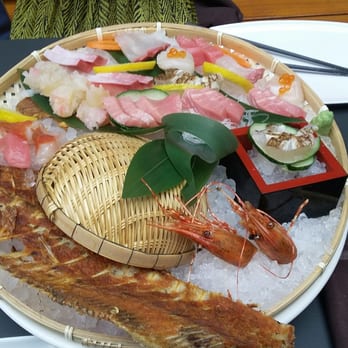 JaBistro - Large Lobster Sashimi Platter - Japanese Near Me - Toronto, Ontario JaBistro - Large Lobster Sashimi Platter - Japanese Near Me - Toronto, Ontario