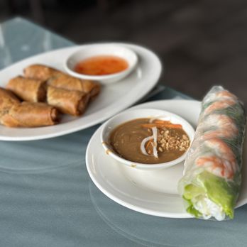 Pho Vina Burien - Crispy Egg Roll and Fresh Spring Rolls - Vietnamese Near Me - Burien, Washington Pho Vina Burien - Crispy Egg Roll and Fresh Spring Rolls - Vietnamese Near Me - Burien, Washington