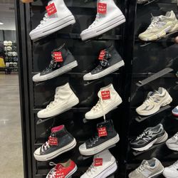Foot Locker - Show display of Converse on sale