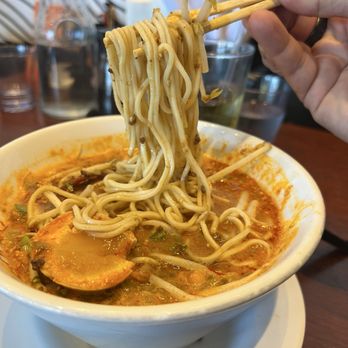Killer Noodle - Noodle pull and consistency - Ramen Near Me - Los Angeles, California