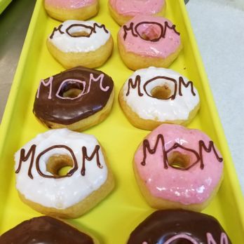 B's Donuts - a tray of donuts with the words mom on them - Donuts Near Me - Dallas, Texas B's Donuts - a tray of donuts with the words mom on them - Donuts Near Me - Dallas, Texas