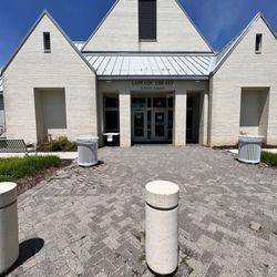 LaPrade Library - entrance