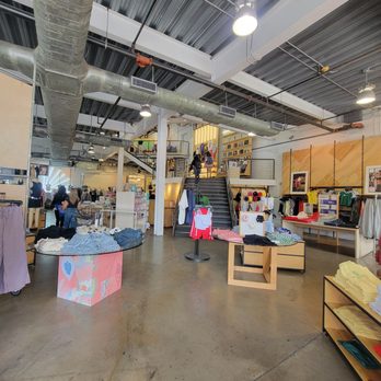 Urban Outfitters - Just inside store - Women's Clothing Near Me - Tempe, Arizona Urban Outfitters - Just inside store - Women's Clothing Near Me - Tempe, Arizona