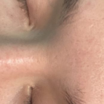 Microblading Expert and Permanent Makeup By Valentina - Exactly what Valentina did... it almost looks like nothing, the line is so pencil thin and see how it curls up on the right side. - Permanent Makeup Near Me - Los Angeles, California