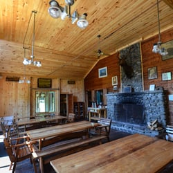 Johns Brook Lodge - Johns Brook Lodge Great Room