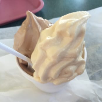 Burgers & Scoops - Yogurt! - Sandwiches Near Me - Brigham City, Utah Burgers & Scoops - Yogurt! - Sandwiches Near Me - Brigham City, Utah
