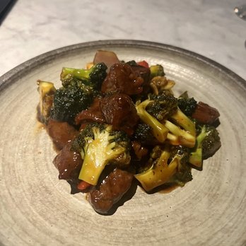 Sei Less - Filet Mignon & Broccoli - Chinese Near Me - New York, New York Sei Less - Filet Mignon & Broccoli - Chinese Near Me - New York, New York