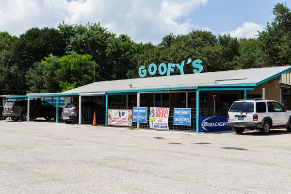 Goofy’s Grill by null
