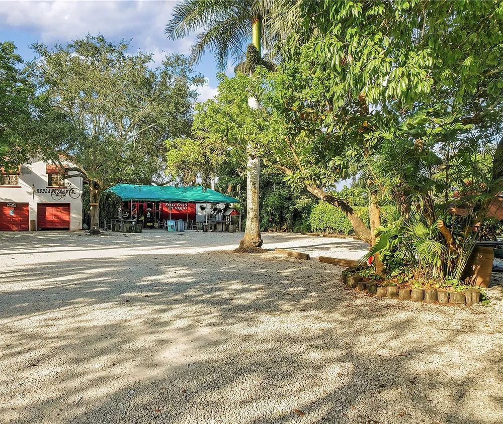 REDLAND RANCH 274 Photos & 75 Reviews 14655 SW 232nd St, Miami