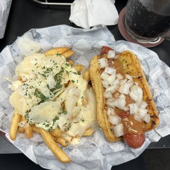 The Big Garlic - Burgers Near Me - Stevens Point, Wisconsin