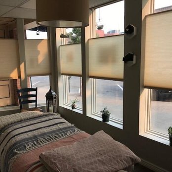 Durango Acupuncture Clinic - Enjoy a relaxing afternoon nap here while we erase that back pain, insomnia, stress and anxiety. - Traditional Chinese Medicine Near Me - Durango, Colorado